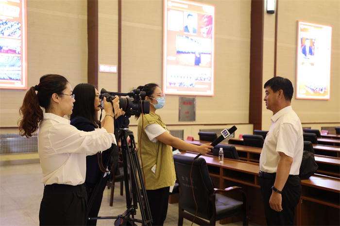 內(nèi)蒙古林西縣融媒體中心:創(chuàng)新媒體融合“破層出圈” 賦能黨史學(xué)習(xí)教育“有聲有色” 內(nèi)蒙古林西縣融媒體中心:創(chuàng)新媒體融合“破層出圈” 賦能黨史學(xué)習(xí)教育“有聲有色”