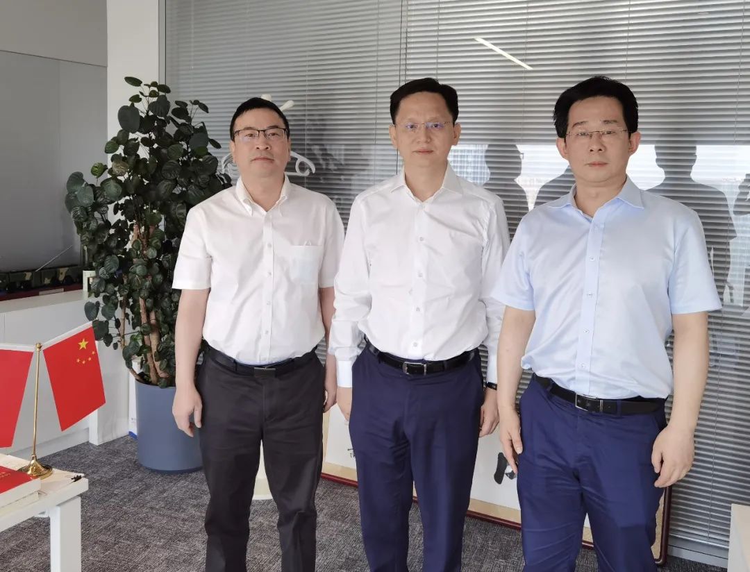 推進(jìn)網(wǎng)絡(luò)整合及廣電5G建設(shè)，福建廣電網(wǎng)絡(luò)相關(guān)領(lǐng)導(dǎo)赴中國廣電集團(tuán)匯報(bào)交流工作