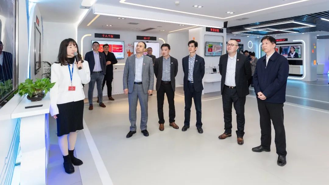 東方有線到訪福建廣電網(wǎng)絡(luò)集團(tuán)，圍繞廣電5G應(yīng)用服務(wù)等方向展開交流