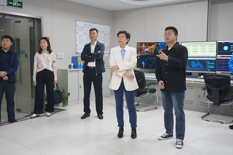 中國廣電陳薇調(diào)研廣東廣電網(wǎng)絡，要求加快“全省一網(wǎng)”整合