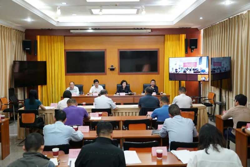 云南省廣電局與省應(yīng)急管理廳省氣象局聯(lián)合召開應(yīng)急廣播服務(wù)防汛救災(zāi)工作推進(jìn)會議