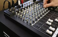 調音臺怎么用，調音臺的連接方法