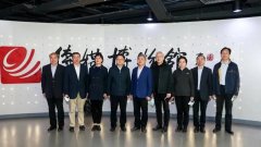 廣電總局副局長朱詠雷一行到中傳調(diào)研，重點關注媒體融合